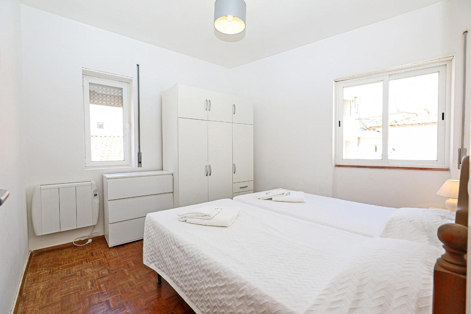 Apartment B63 - Corner Street Historic Center In